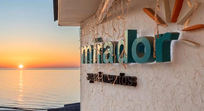 Apartamentos Mirador