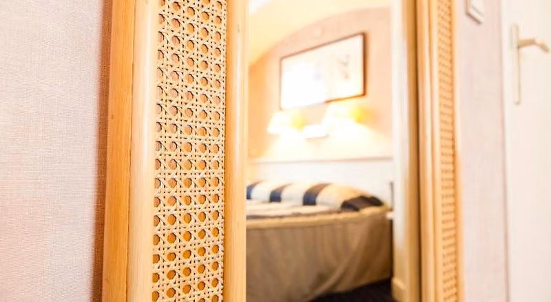Hotel des Colonies Brussels by Mercure