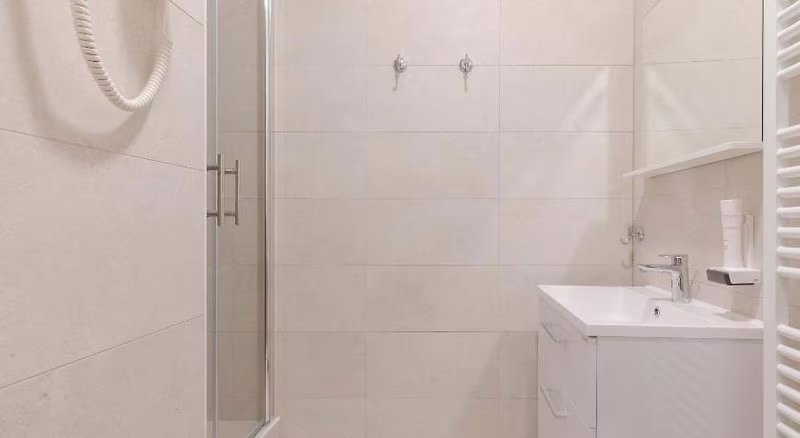 9EAB8AB6023C98D42E540C96869131BF