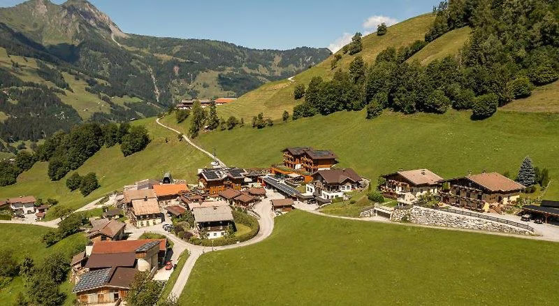 5AA42462C6CC28406597BB76BA0B1AB4