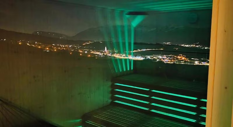 C8081510308FB2CC3D12FD45ED8AF3EE