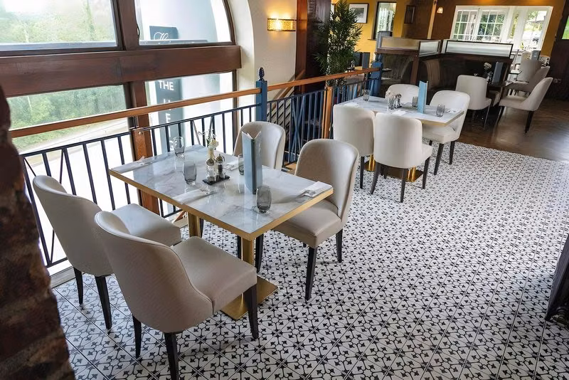 Heights Hotel