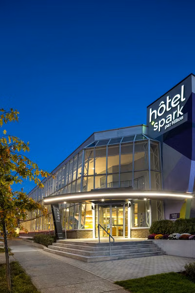 Spark By Hilton Montreal Midtown