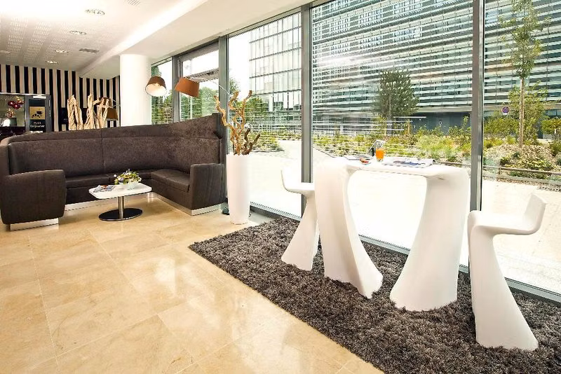 Residhome Paris Issy-les-Moulineaux
