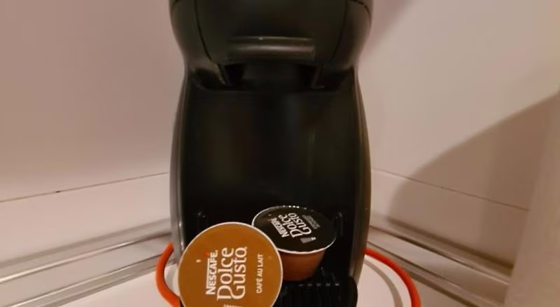 CAFFBC9F4B881906E60AC2ED0F605ABE