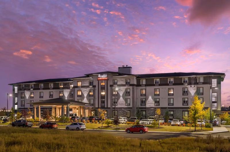 Executive Residency by BW Calgary City View North