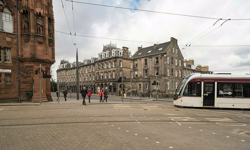 A100E951DC53169583A1320DE95243FF