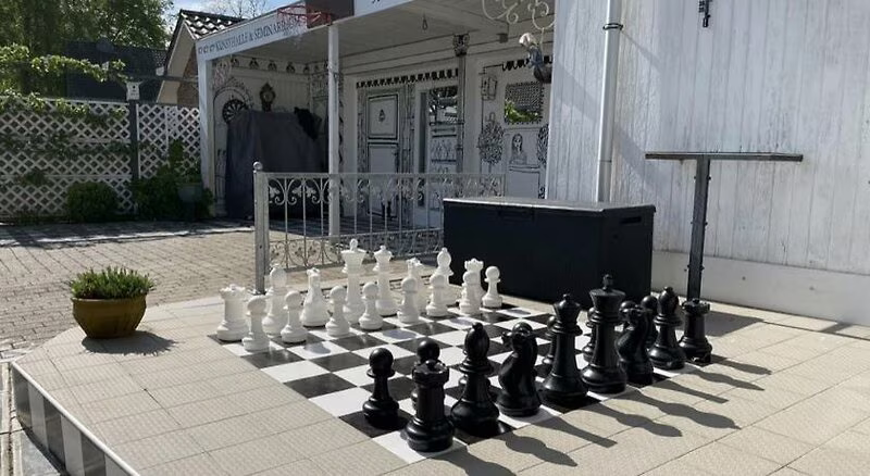 310BB32E44293331EBDFEAD8E73F613C