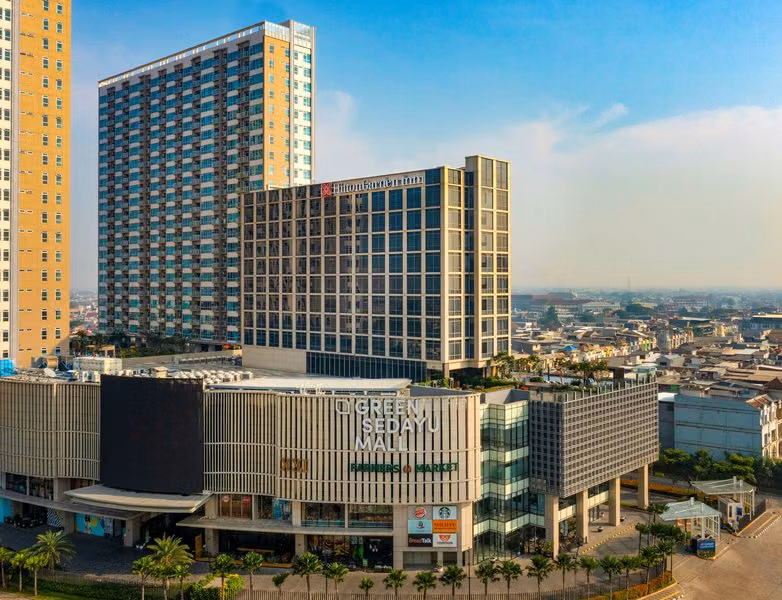Hilton Garden Inn Jakarta Taman Palem