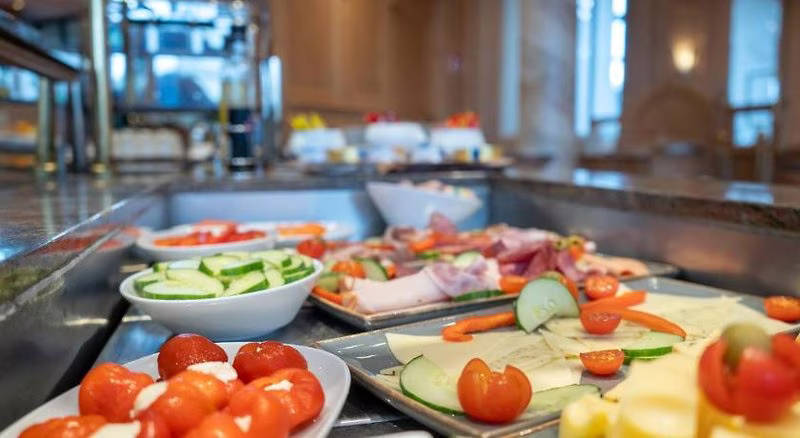 Atomis Hotel Munich Airport by Mercure