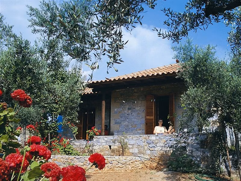 Porto Kalamitsi