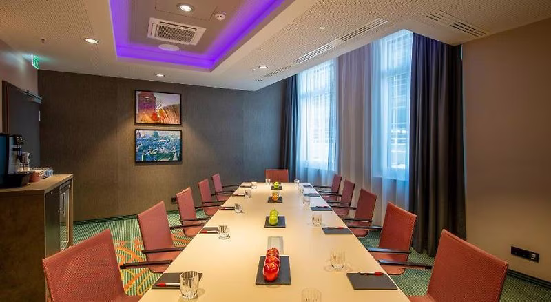1120C37AAC30E9F1E55535084BEF7AD7