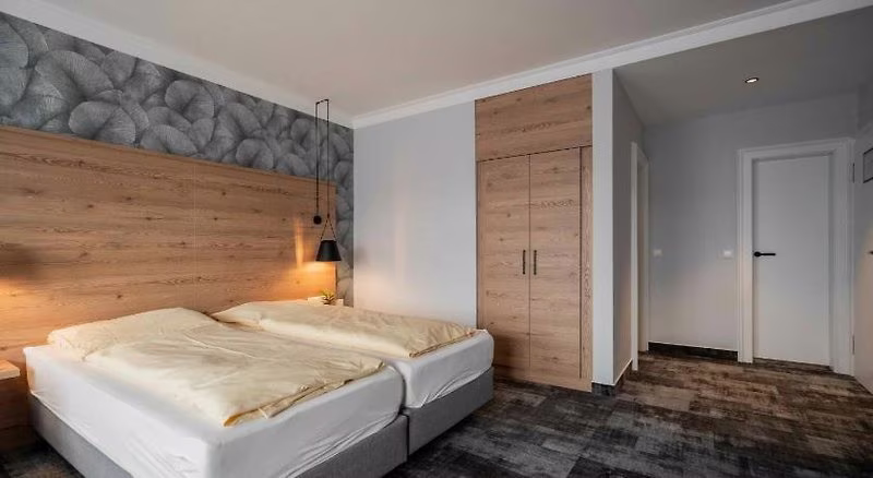 Hotel Adler - Paulas Alb