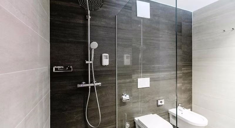 0725CF9C5E5A2F6CDFC7D7B829853AA0