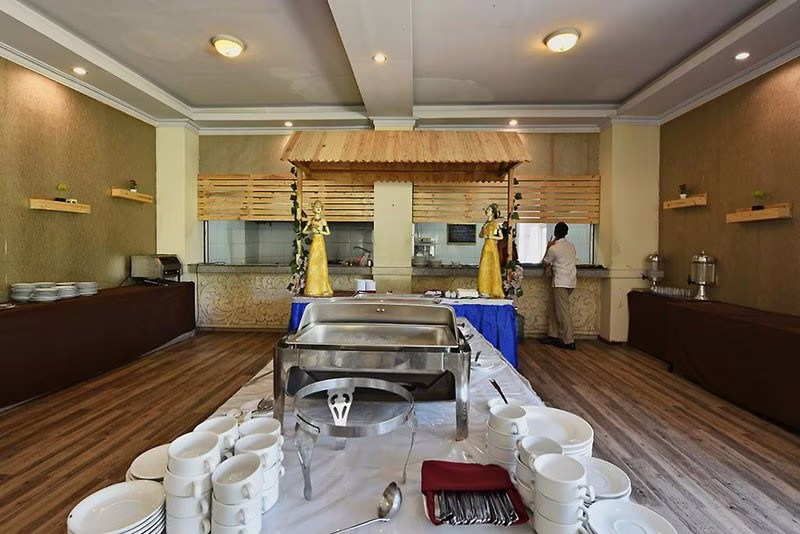 Puri Saron Denpasar Hotel