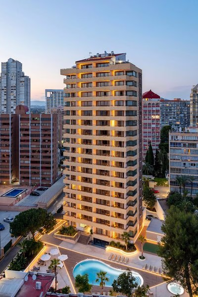 9FDD67231470D9B9636B7785A2B4B927