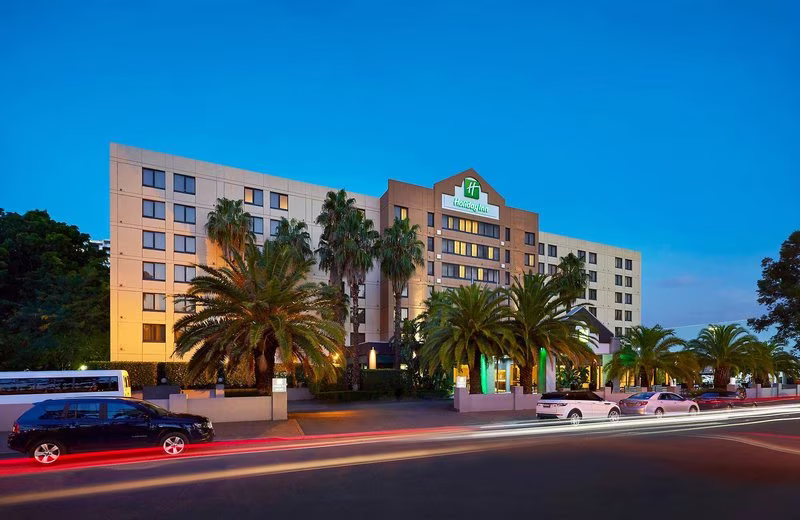 A62211DD6BA8BAB11B61F2BC47CF0E81