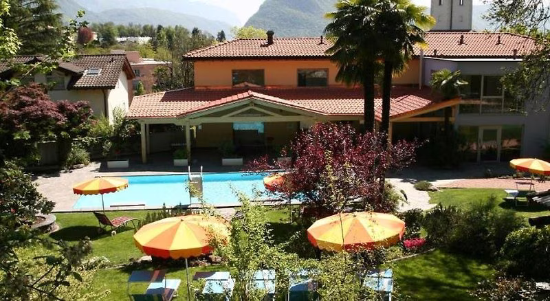 Youth Hostel Lugano Winter