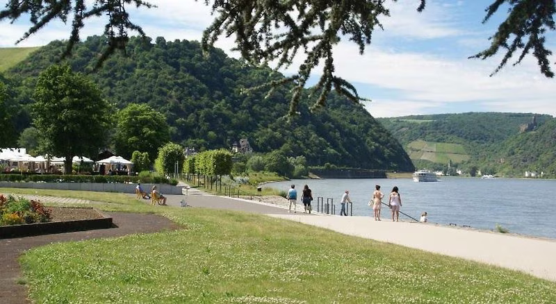 A8A30355C2BA0C9C43FF9A137FD77CF4