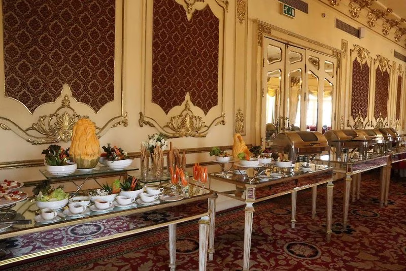 Le Metropole Luxury Heritage Hotel