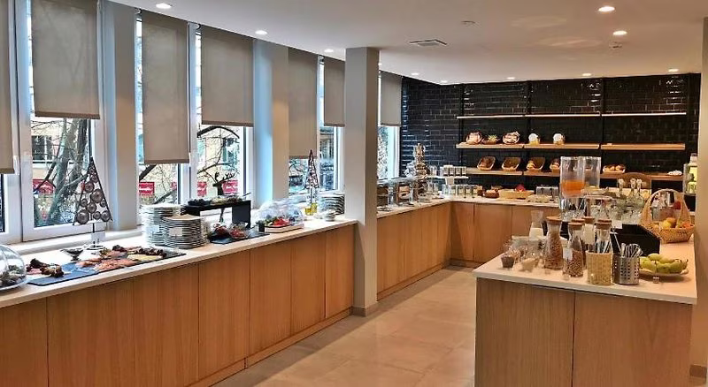 AD6D5E692FD204696D3999AC6EEEC12D