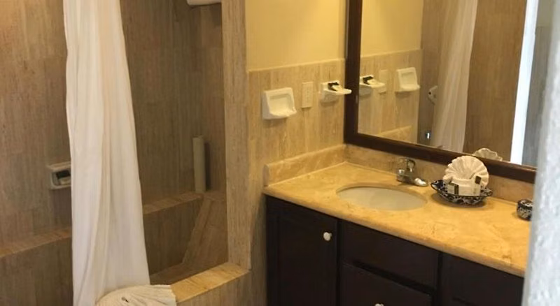 38FCCC85B62034C0AF36B5EA3C412572