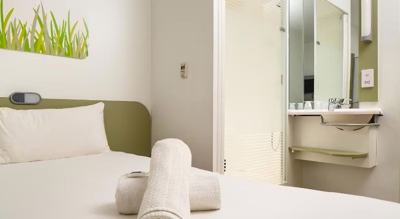 Ibis budget Manchester Salford Quays