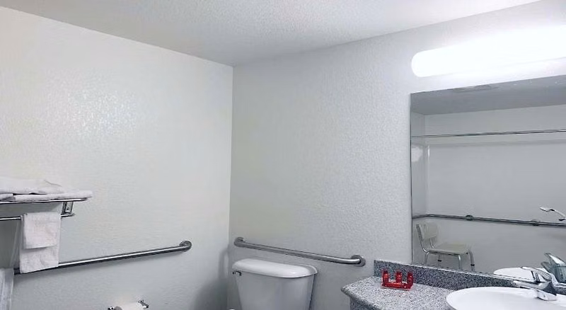 E89EE1C679A212696BECAACABBF09177