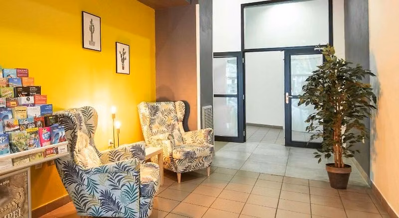 Zenitude Hôtel-Résidences Nimes Centre