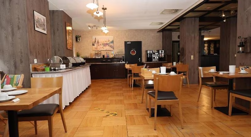 F18FE537731B7DBDE92083B7514A5925