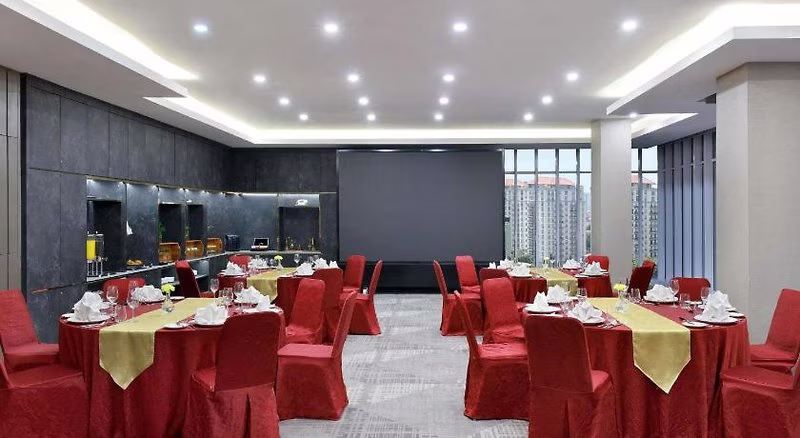 Novotel Jakarta Cikini Hotel