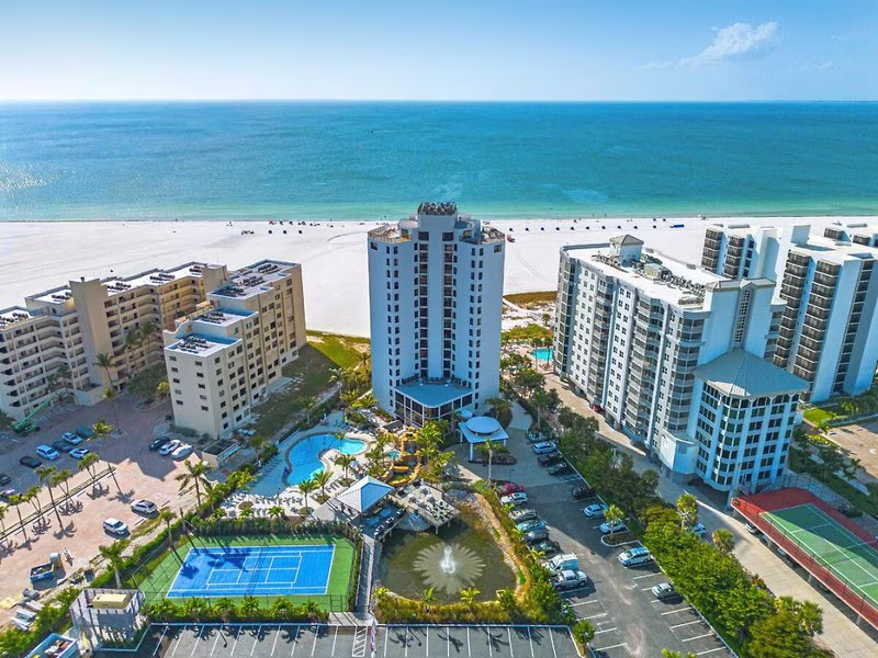 Pointe Estero Resort