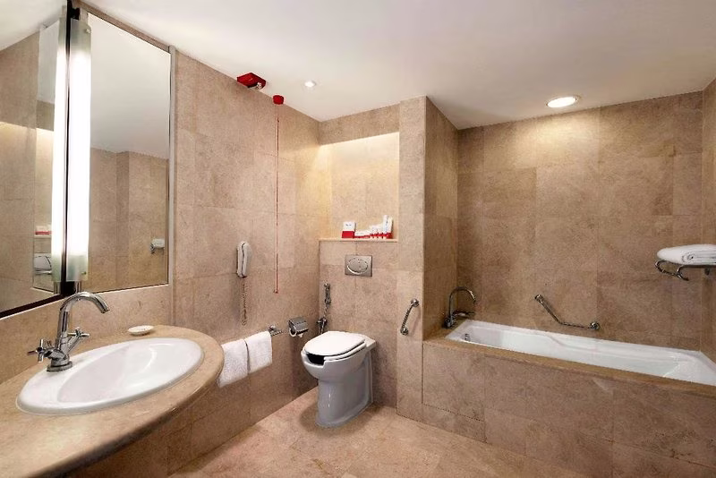 Ramada Plaza by Wyndham Dubai Deira