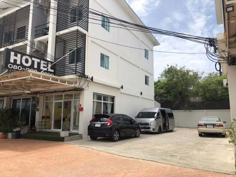 C0F2D1706F6622057AE59BA2E8FFB0EE
