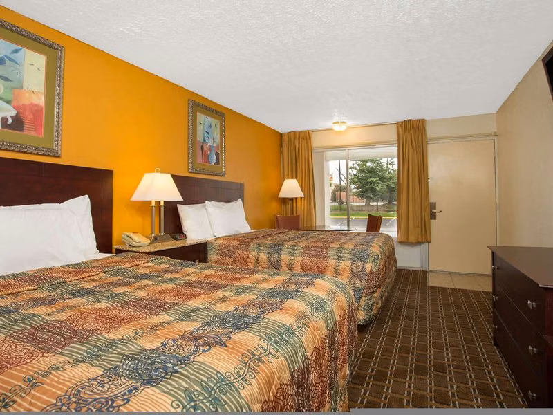 2A38047B48D9C5E95736B2917568919D