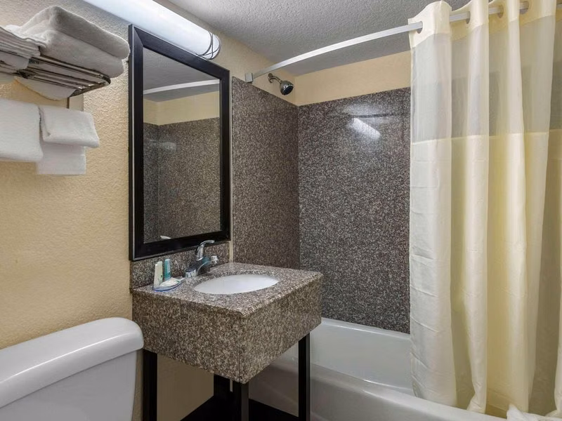 63EBD7882192B3B102F707F29D4166CE