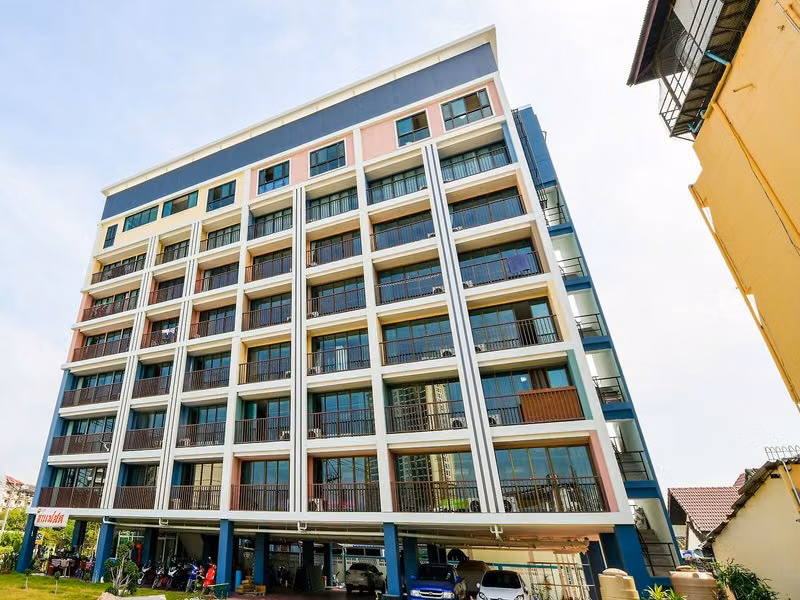 Nakorn Siam Boutique by OYO Rooms