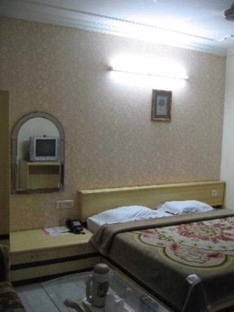 EED03A5D588FCFCAD7F9A7CB532362EA