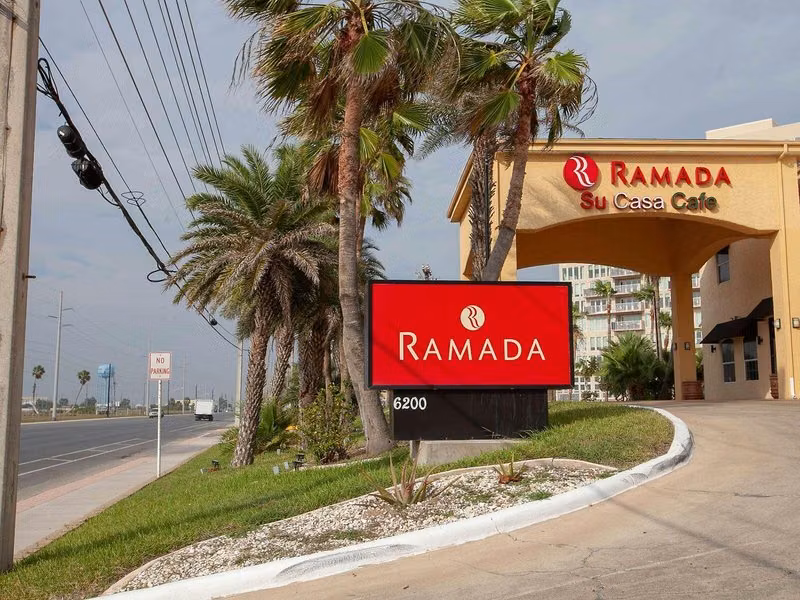 A5E6DFD25570529A5DB64A0E4321B708
