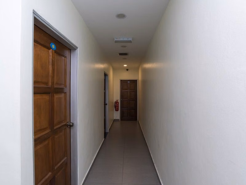 FBE6370AFF453468AEB1866EDC043D04