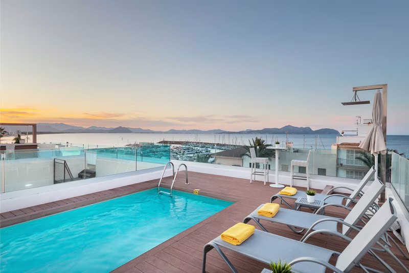 Llaut Boutique Hotel