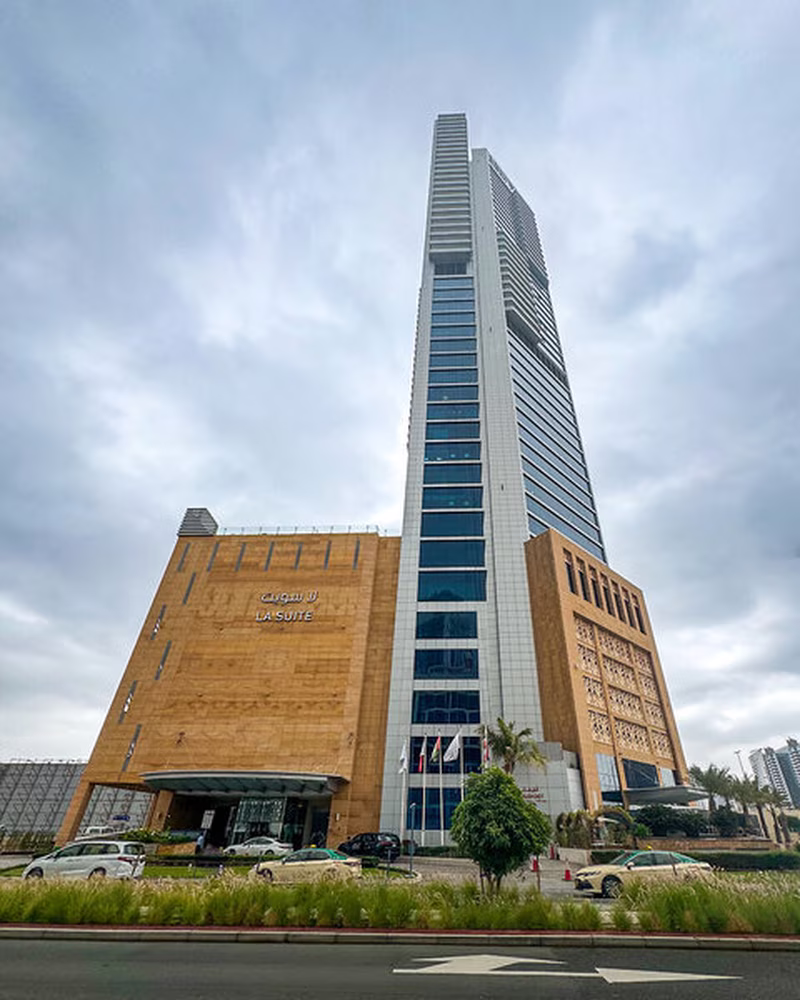 La Suite Dubai Hotel & Apartments Operated by Minor Hotels