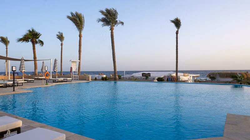 Posh Club by SUNRISE Remal Beach