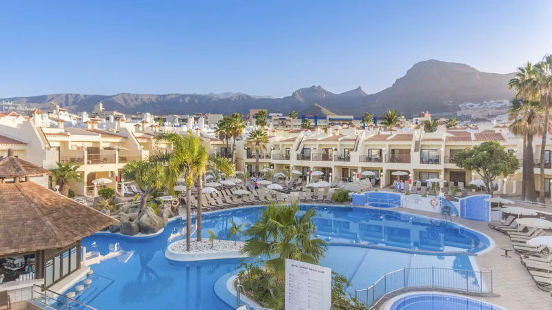Royal Sunset Beach Club