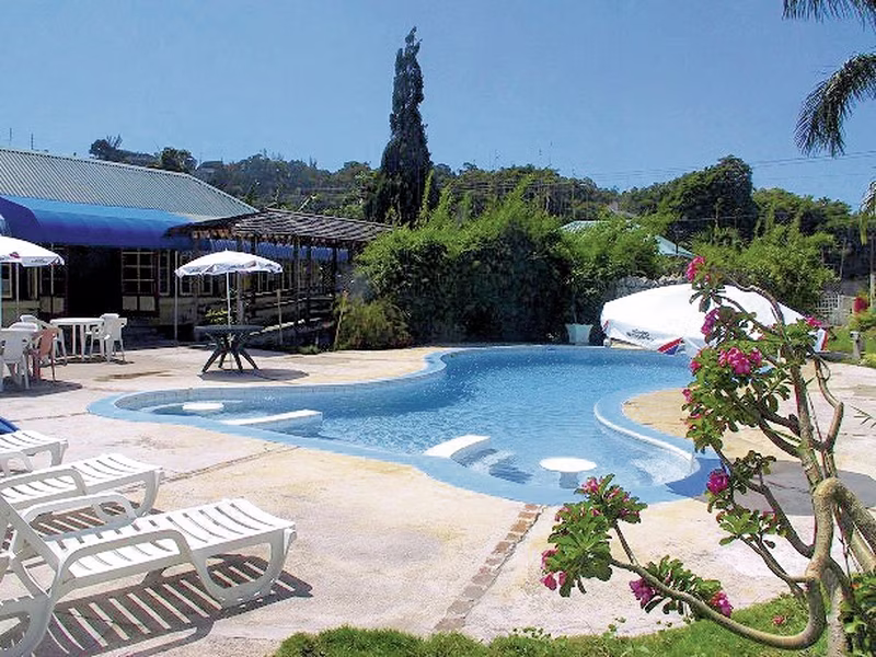 Toby's Resort