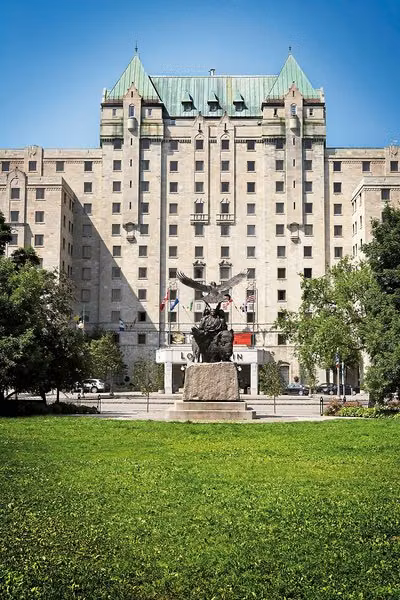 Lord Elgin Hotel