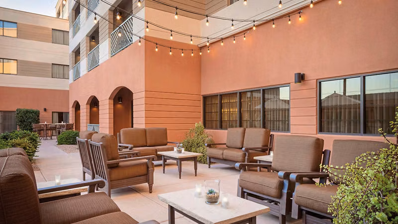 Courtyard by Marriott Scottsdale Old Town