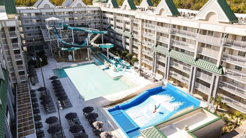 Holiday Inn Resort Orlando Suites - Waterpark by IHG