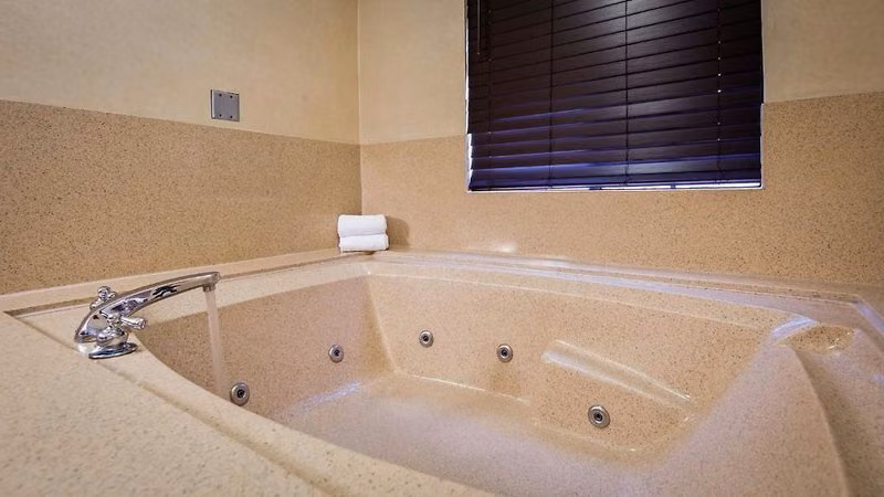 Best Western Hollywood Plaza Inn