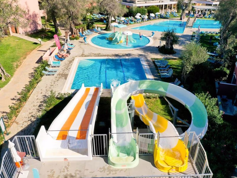 Apollo Palace